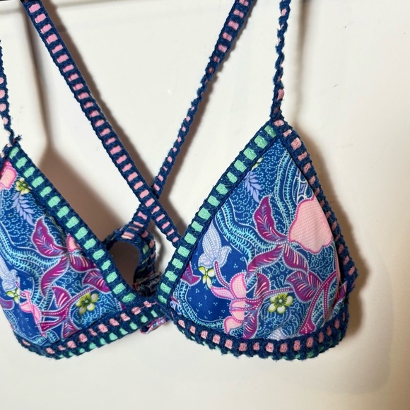 Victoria's Secret Bali Triangle Bikini Top Floral Criss Cross Back Beach Swim M - Picture 2 of 9